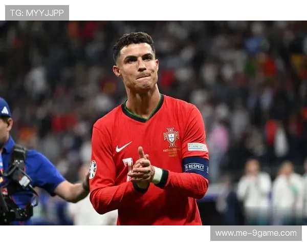 史上最伟大百位足球球星全解析：从传奇到现代巨星的崛起与辉煌