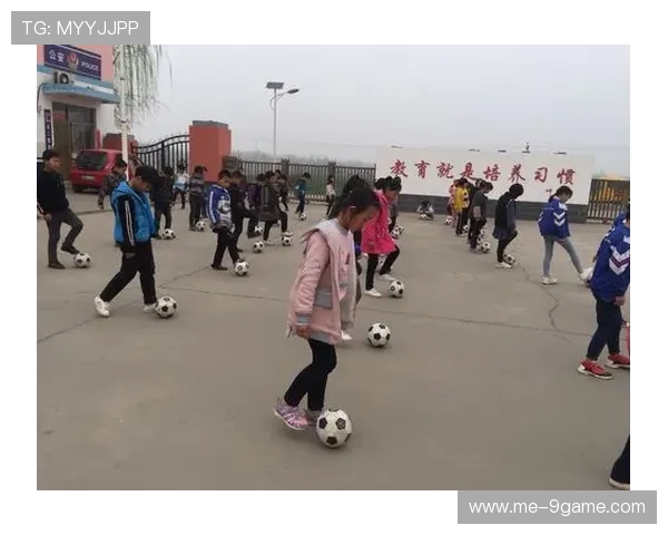 松鼠球星：从草地小将到绿茵场传奇的励志成长故事