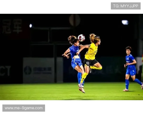 纵观足坛男女球星风采共赏传奇对决点亮绿茵舞台